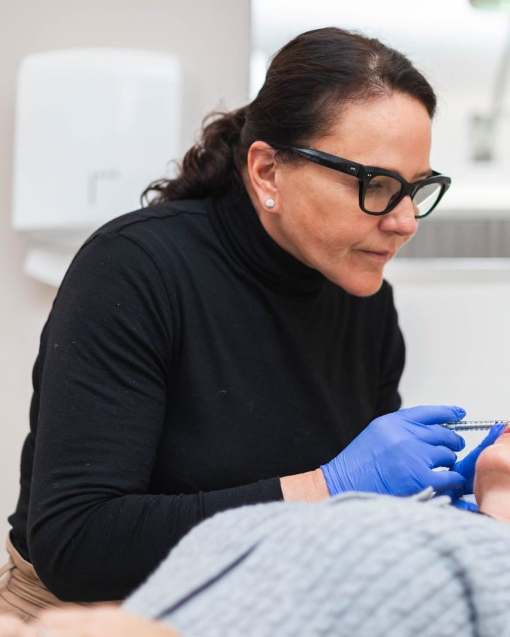 Esteettisen alan edelläkävijä haluaa nostaa osaamisen tasoa Suomessa